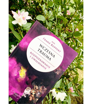 WCZESNA TRAUMA - Wydawnictwo Virgo ❤