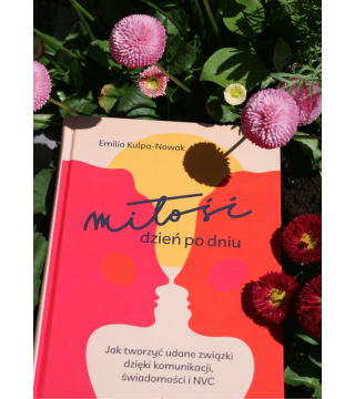 MIŁOŚĆ DZIEŃ PO DNIU