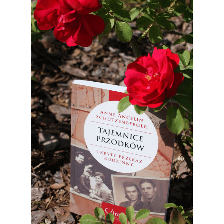 TAJEMNICE PRZODKÓW TAJEMNICE PRZODKÓW