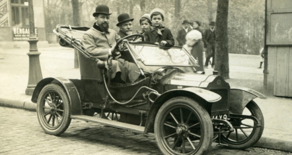 Opowieści z drzewa rodowego