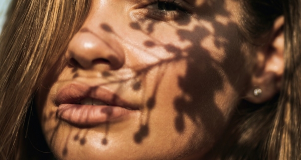 Dlaczego warto ograniczyć inwazyjne metody upiększania? 