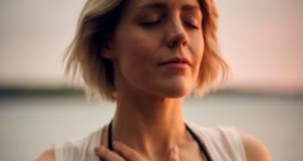 Świadomość ciała - fragment najnowszej książki Mary Bond