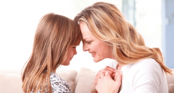 Dlaczego bycie „cool” nie jest cool? - recenzja książki "Więź"