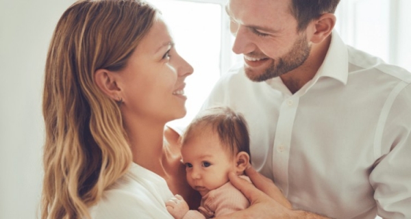 Rodzice biologiczni i niebiologiczni